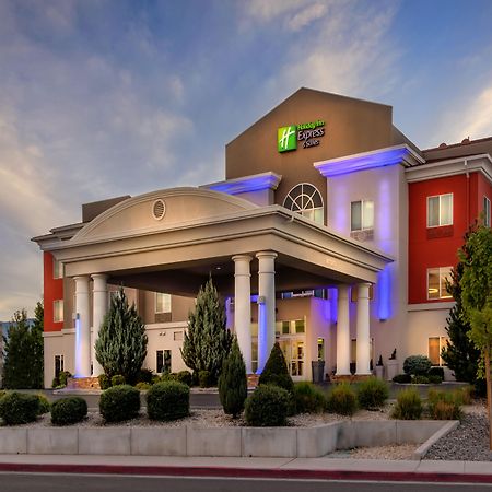 Holiday Inn Express Reno Airport By Ihg Экстерьер фото