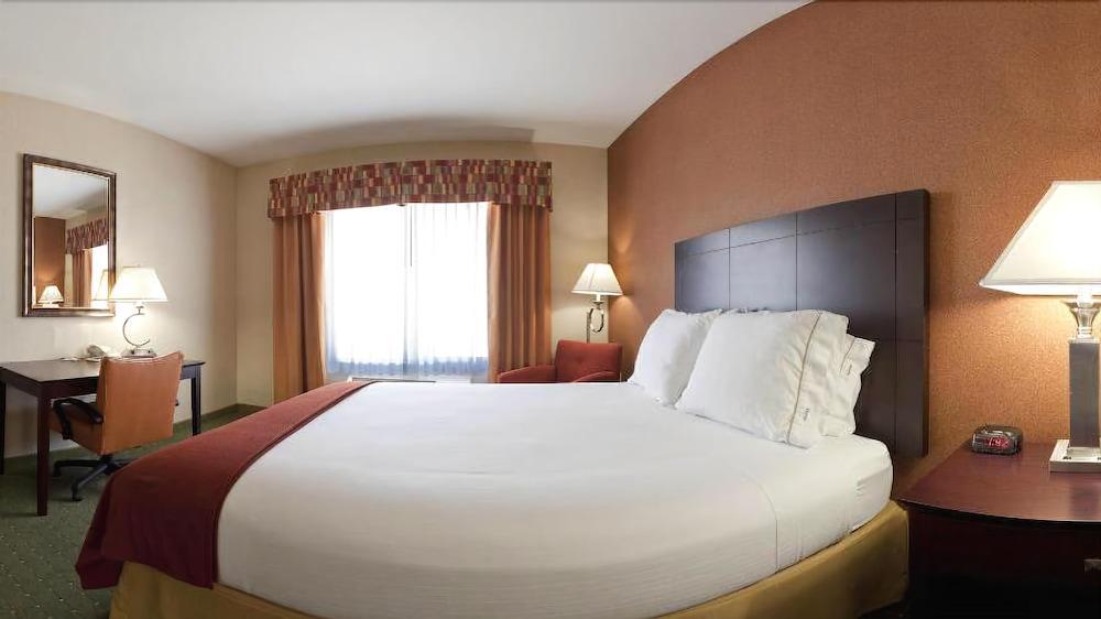 Holiday Inn Express Reno Airport By Ihg Экстерьер фото