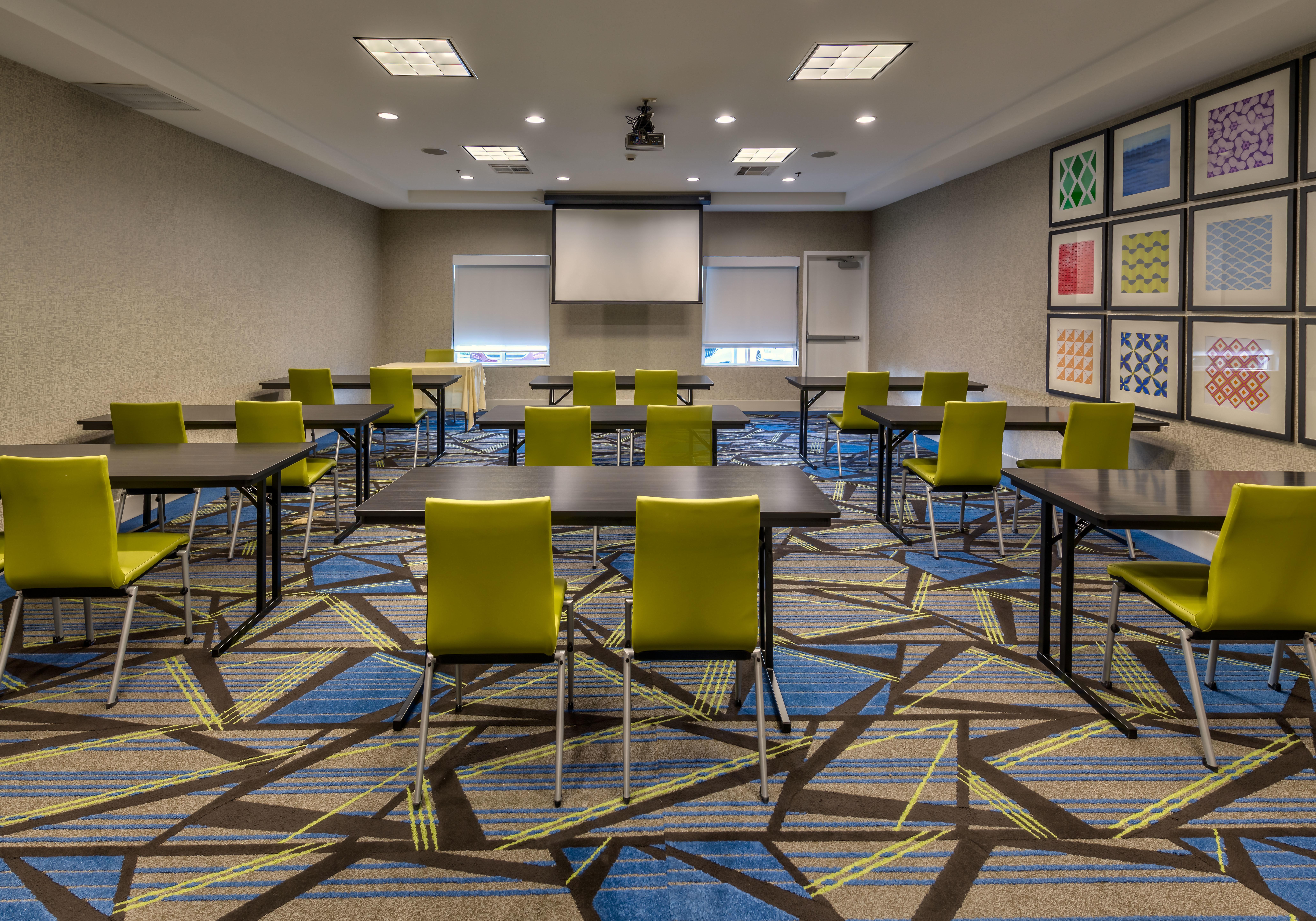 Holiday Inn Express Reno Airport By Ihg Экстерьер фото