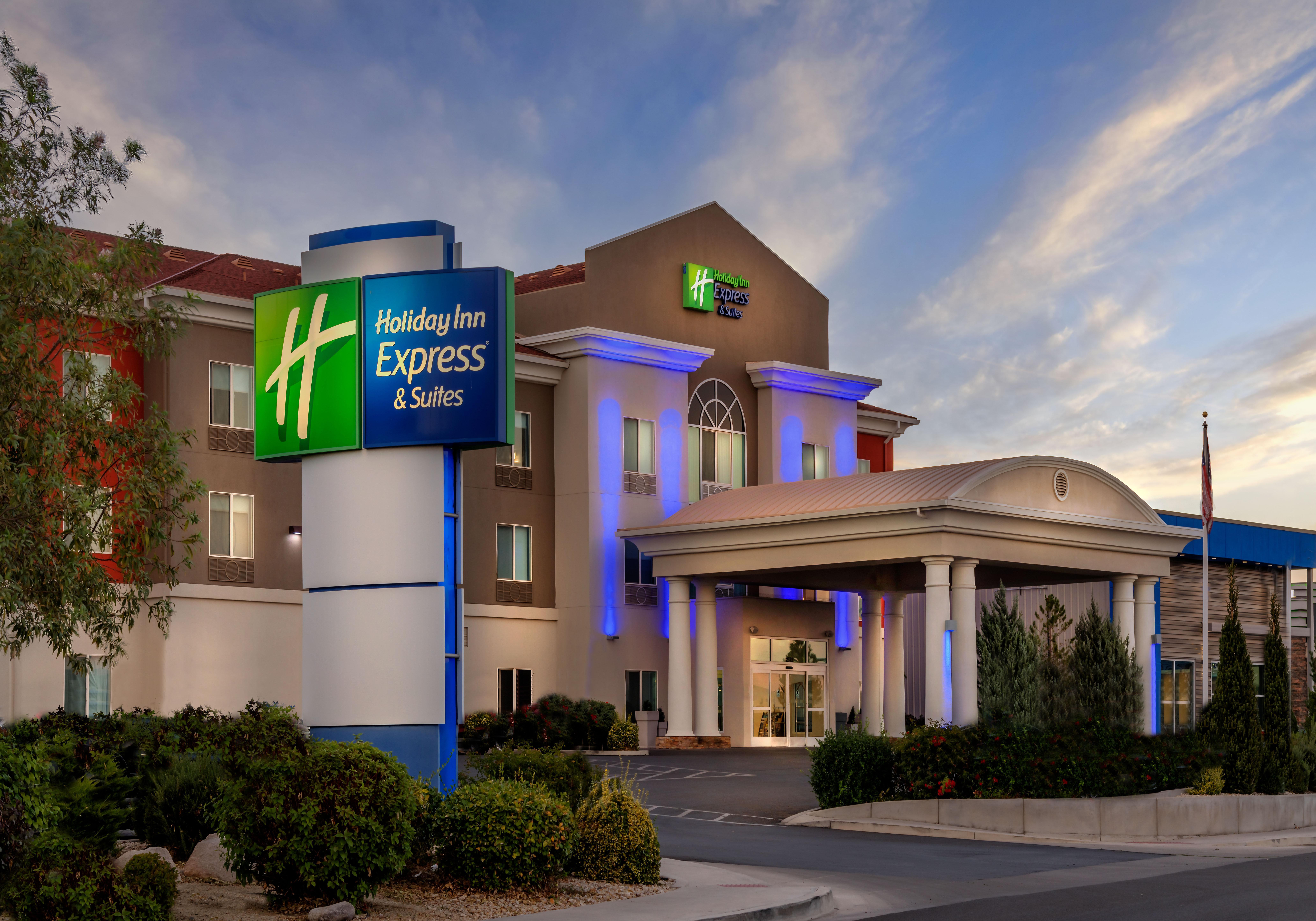 Holiday Inn Express Reno Airport By Ihg Экстерьер фото