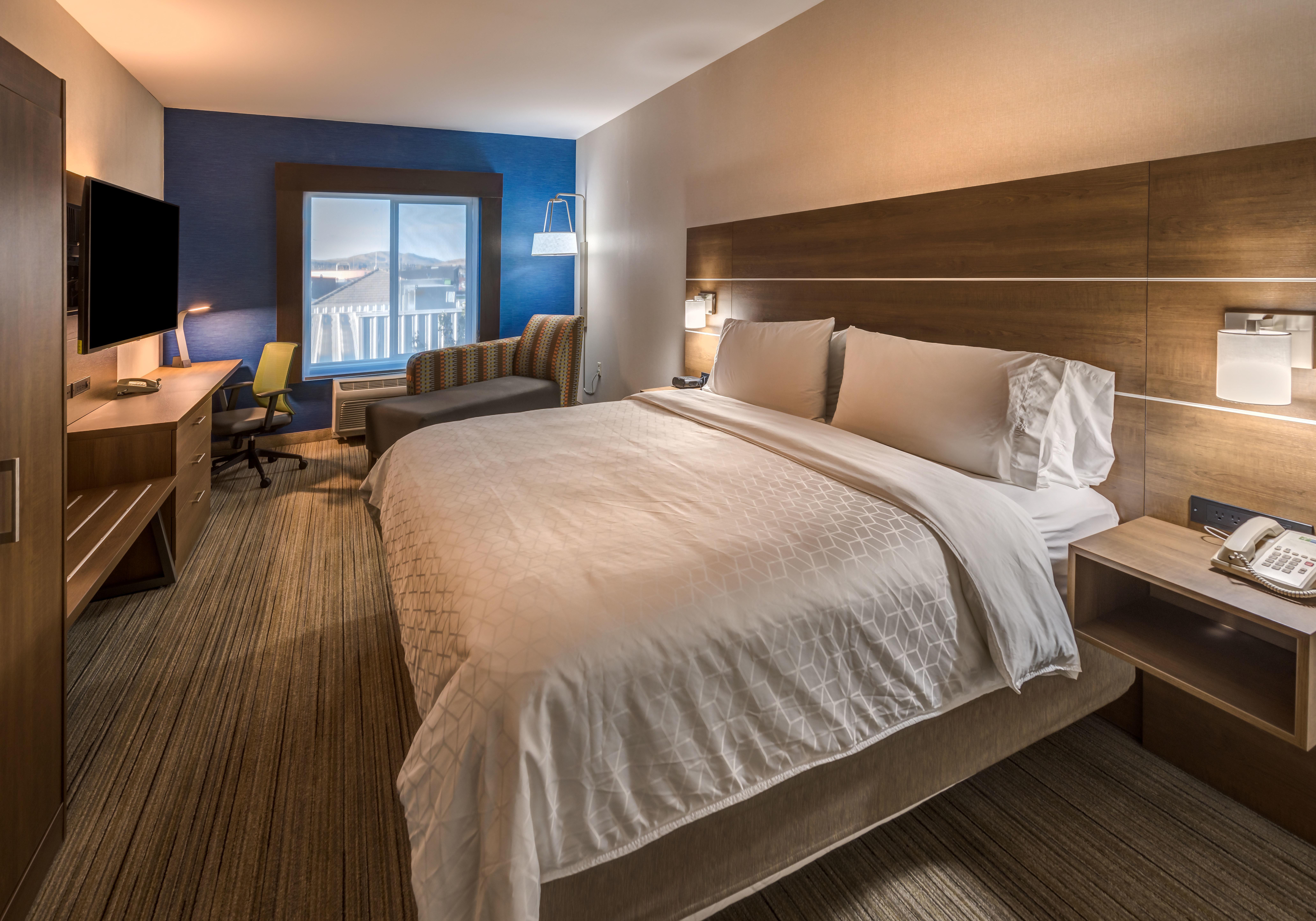 Holiday Inn Express Reno Airport By Ihg Экстерьер фото