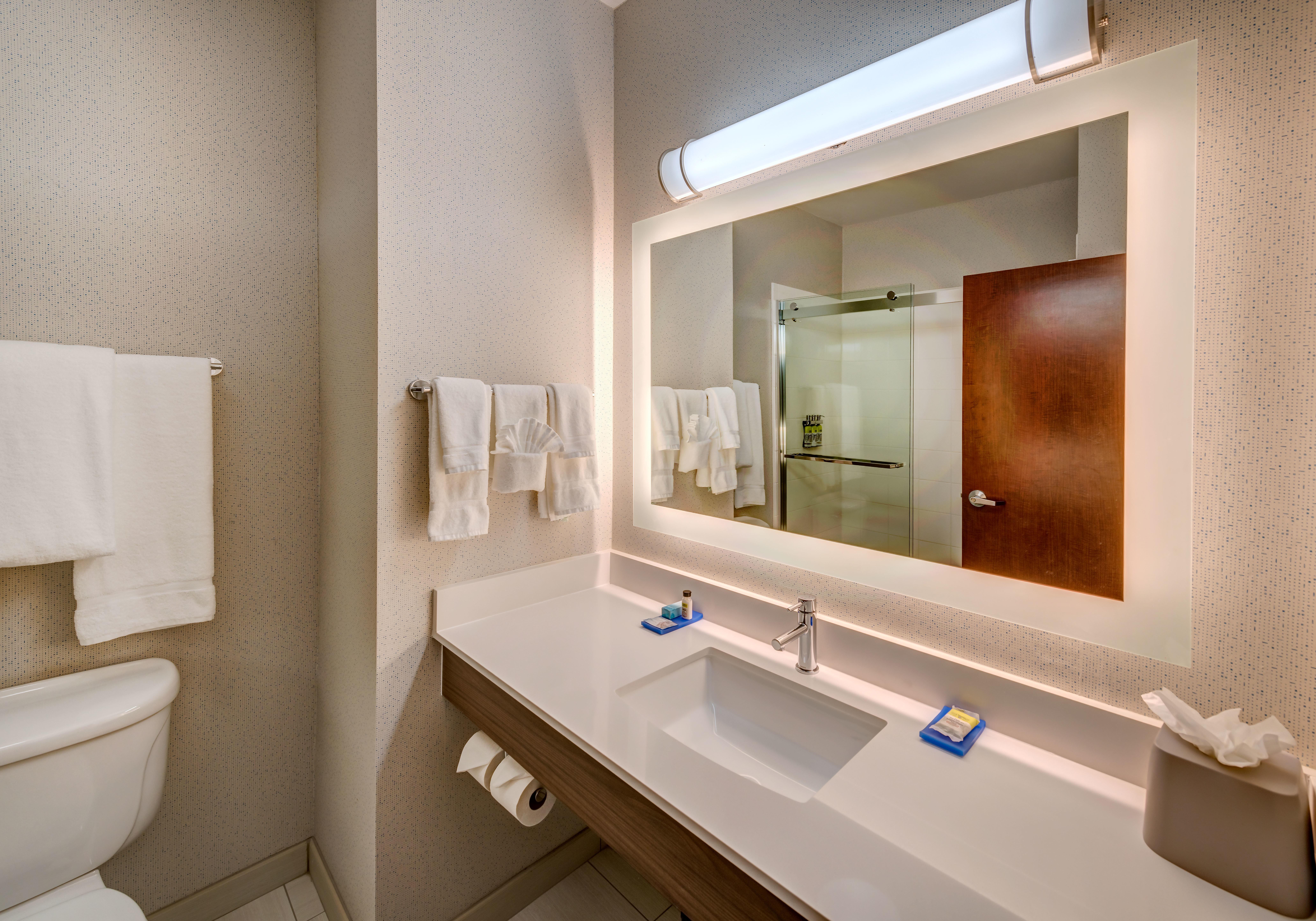 Holiday Inn Express Reno Airport By Ihg Экстерьер фото