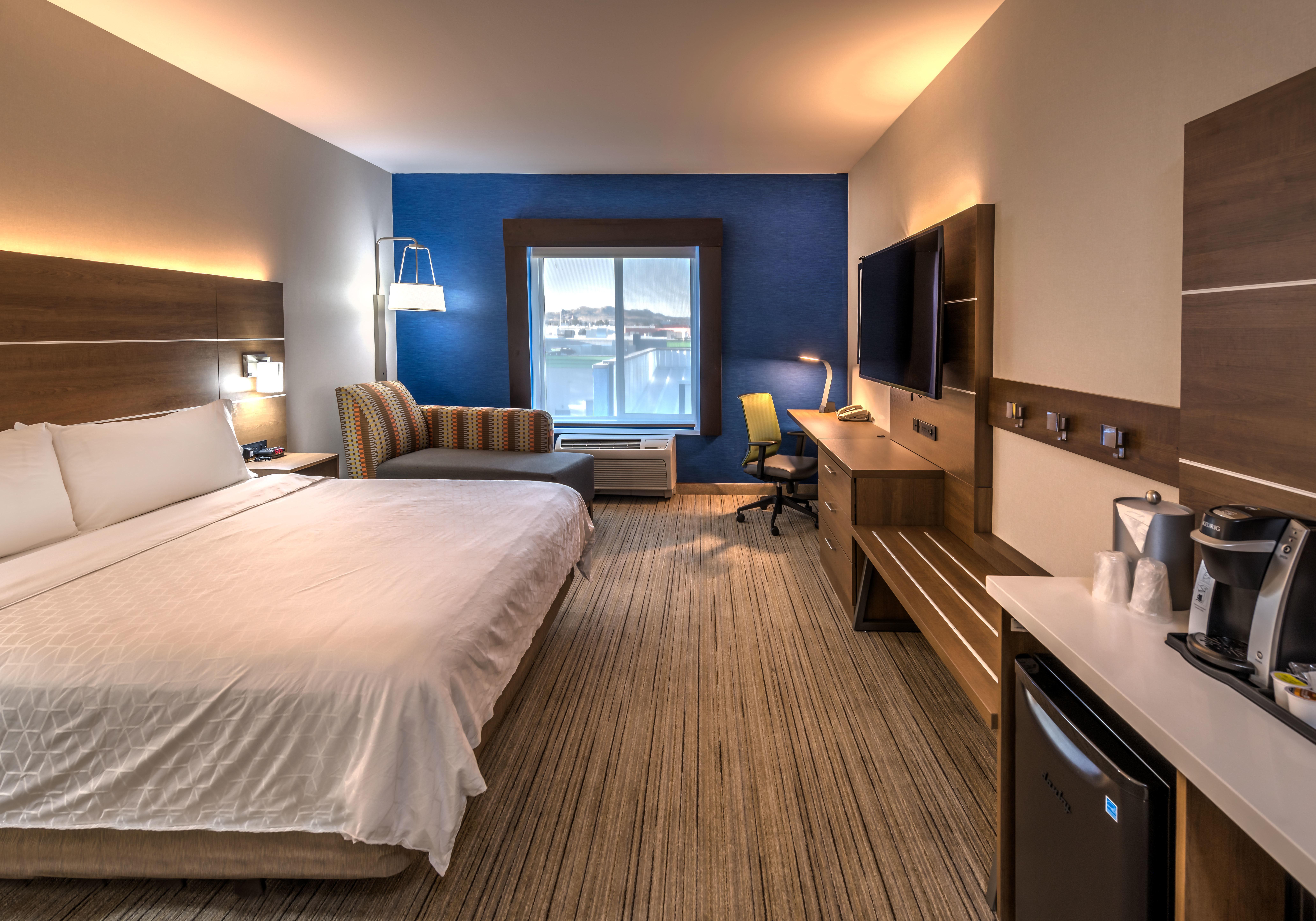 Holiday Inn Express Reno Airport By Ihg Экстерьер фото