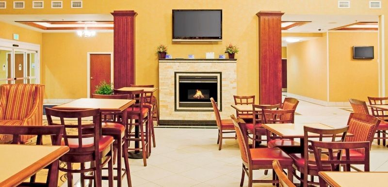 Holiday Inn Express Reno Airport By Ihg Экстерьер фото